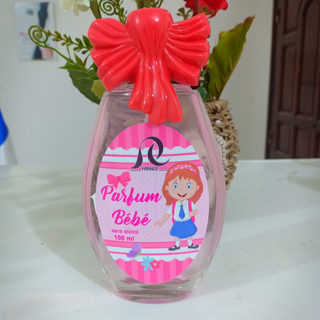 Parfum bébé fillette